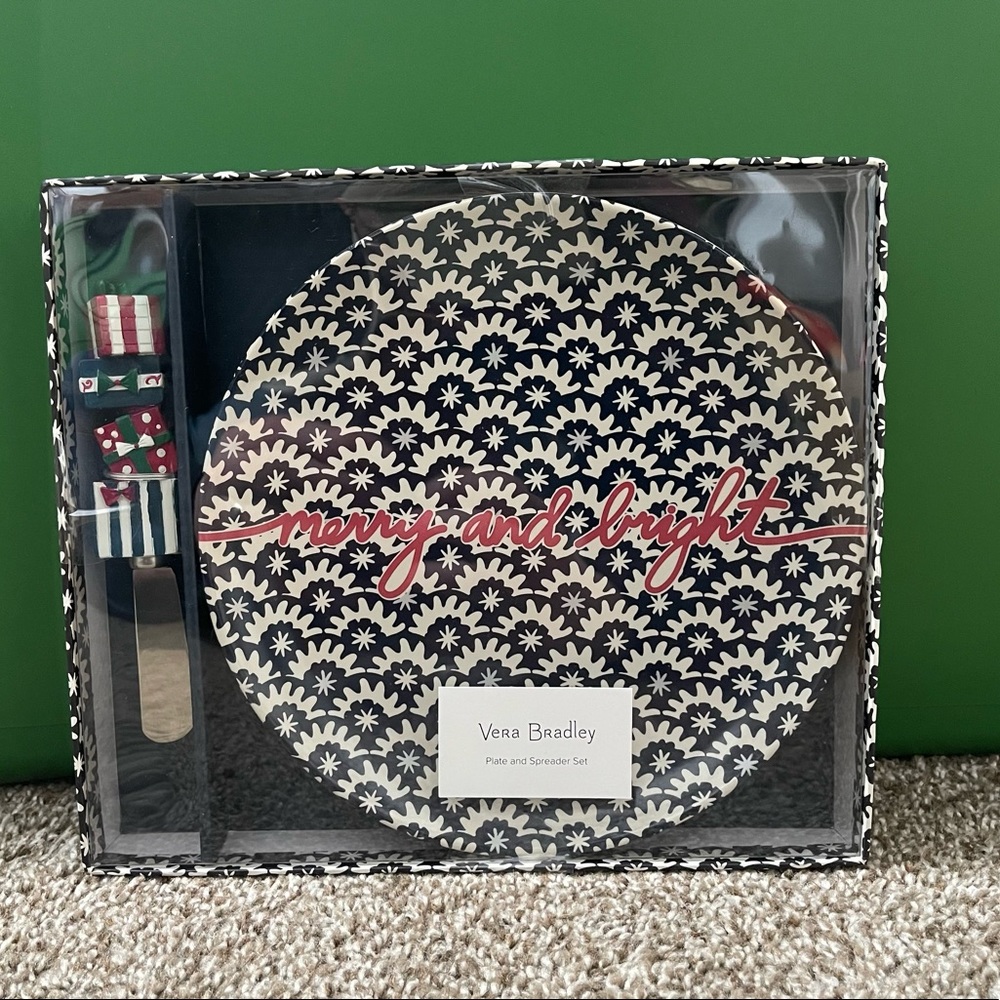 Vera Bradley Holiday Owls (Merry & Bright) Plate and Spreader Set